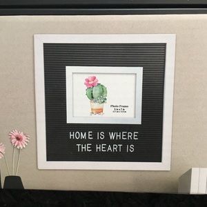 Letterboard picture frame
